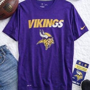 Nike Minnesota Vikings Purple Dri-Fit Short Sleeve Shirt Size L